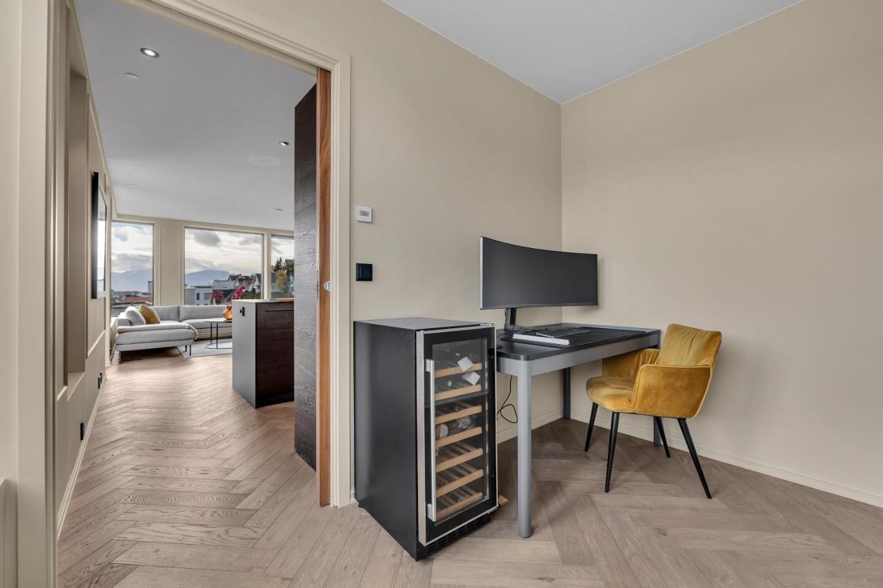 شقة Penthouse In Downtown Tromso New المظهر الخارجي الصورة